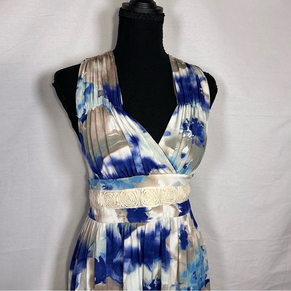 Blue & Cream Watercolor Sleeveless Midi Dress - Picture 2 of 7